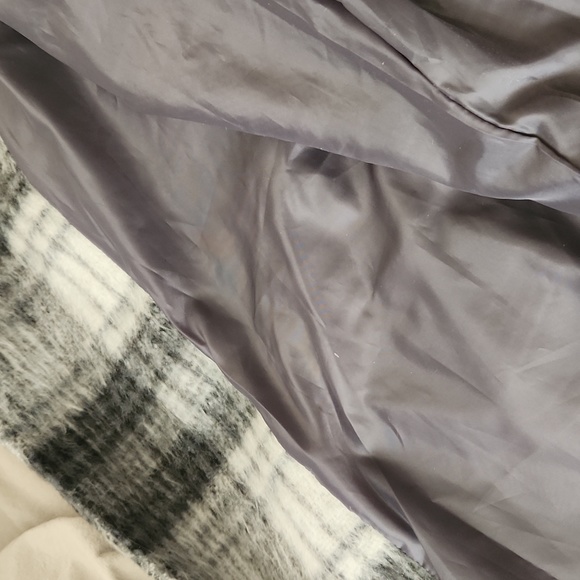 NWT long winter coat xs - Picture 7 of 10